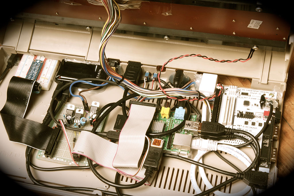 hardware - RPi-C64 - © Tom Loewen | 14x3.de