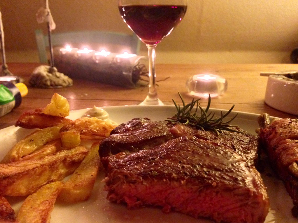 steak - found @ dinnertime - © Tom Loewen | 14x3.de